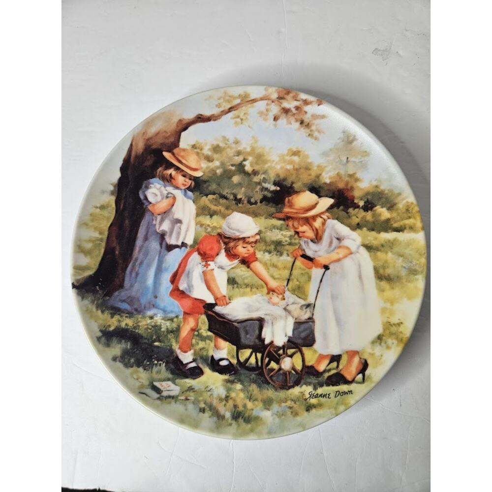 SALE VTG Jeanne Down's Friends "A Coat of Paint"  "Office Hours" plates COA